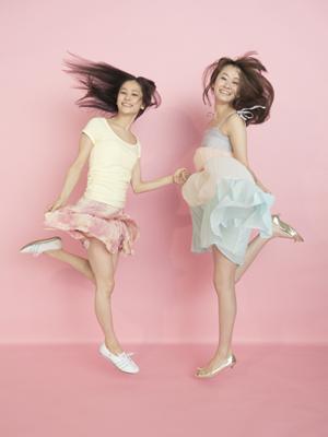 サンダルやワンピースなどを購入できます